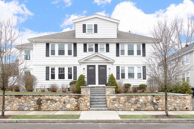 9 Noble St-Unit -9 in Newton, MA - Building Photo - Building Photo