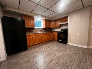 7 Glazier St-Unit -7 Glazier St #1 in Gardner, MA - Building Photo - Building Photo