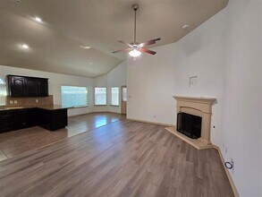 10444 Merced Lake Rd in Fort Worth, TX - Building Photo - Building Photo