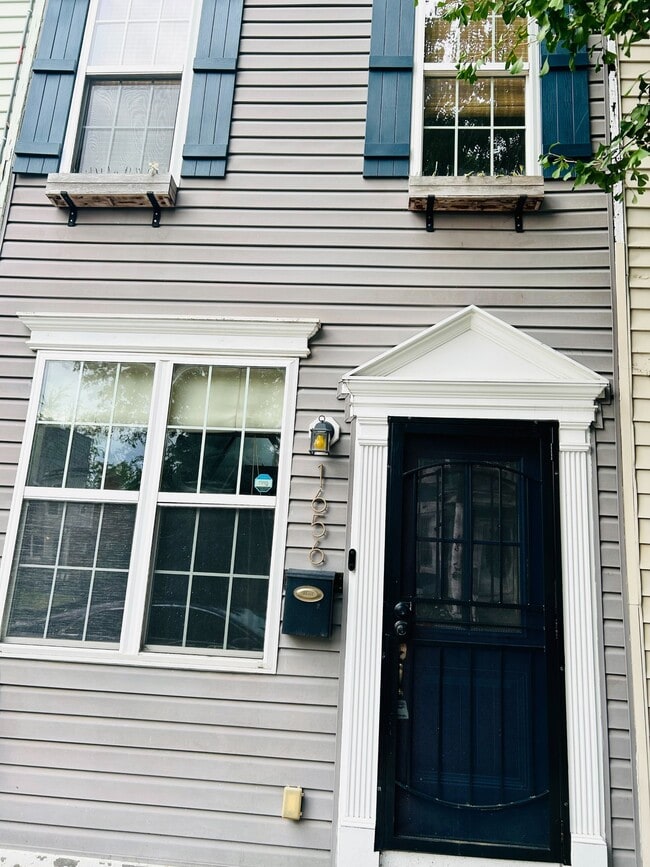 property at 1656 Kramer St NE