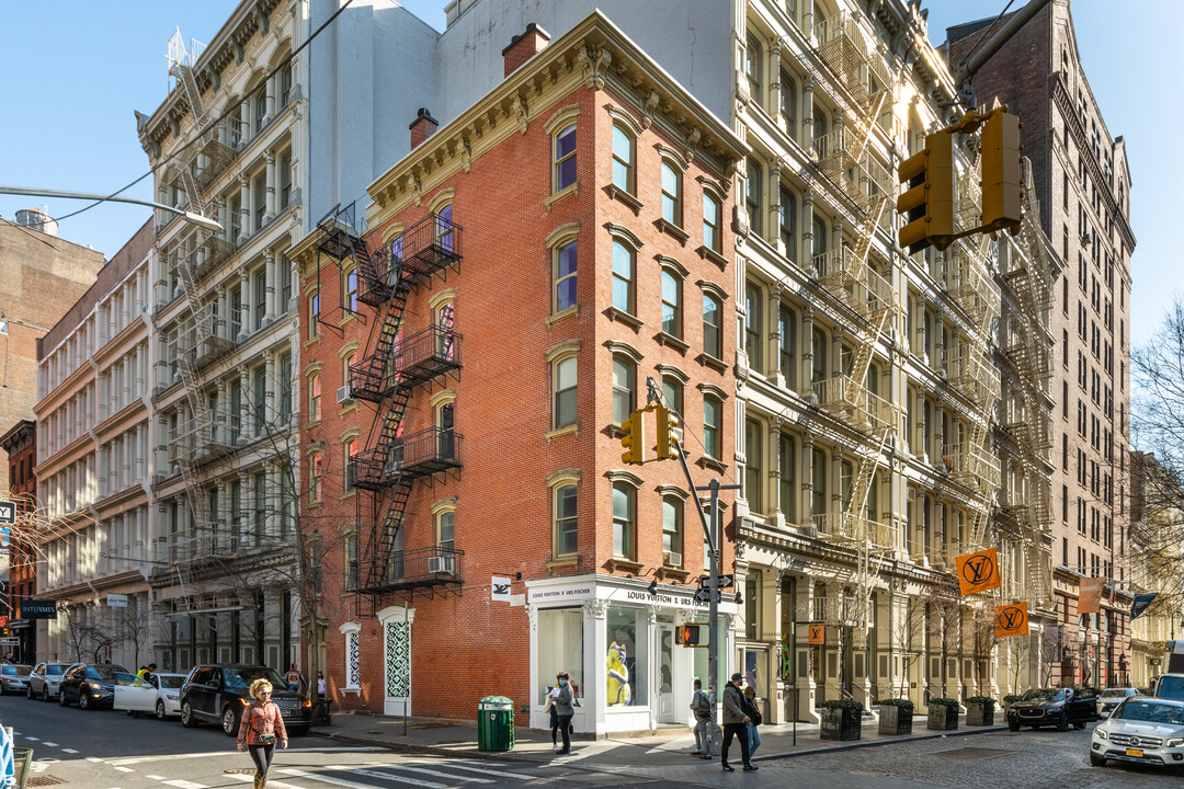 106 Prince St in New York, NY - Building Photo