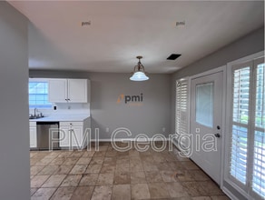 180 Jon Jeff Dr NW in Lilburn, GA - Building Photo - Building Photo