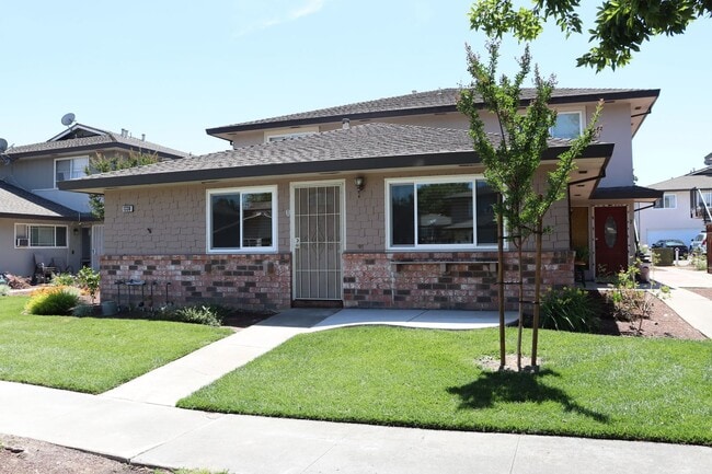 property at 1330 Shawn Dr