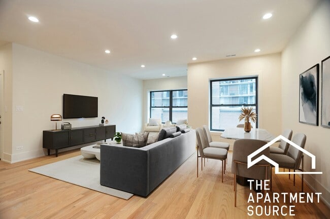 property at 652 W Gordon Terrace