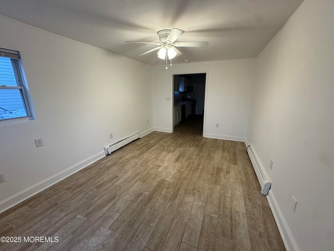 7 Braden Pl in Keansburg, NJ - Building Photo - Building Photo