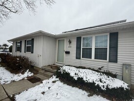 2801 Conrad Dr in Columbus, OH - Building Photo