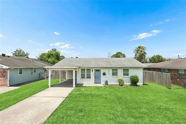 property at 1536 Redwood Dr