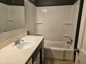 1502 S College St in Trenton, TN - Building Photo - Building Photo