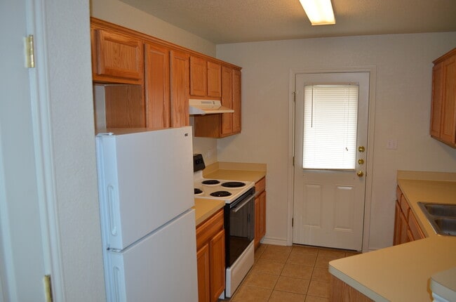 326 N 10th St in Nolanville, TX - Building Photo - Building Photo