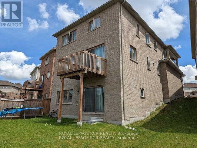 14 Atkinson Cres in New Tecumseth, ON - Building Photo - Building Photo