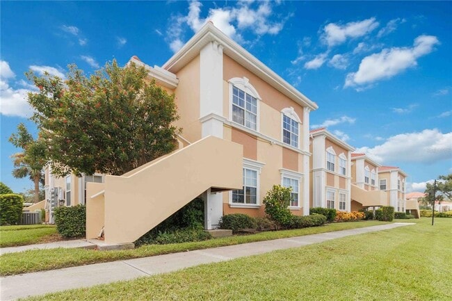 1005 Villagio Cir in Sarasota, FL - Building Photo - Building Photo