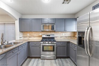 6213 Pangea Ave, Unit 6-6107 in Las Vegas, NV - Building Photo - Building Photo