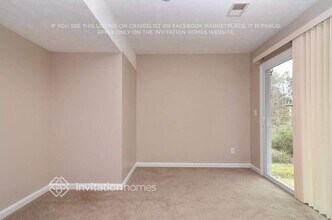 4961 Ridgeside Ct, Unit 1491-106 in Acworth, GA - Foto de edificio - Building Photo