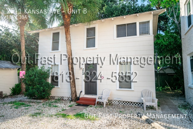 property at 2511 W Kansas Ave