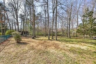 39 Calloway Dr in Crossville, TN - Building Photo - Building Photo