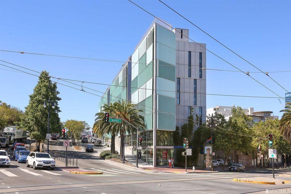 8 Octavia St, Unit Ph 1, in San Francisco, CA - Building Photo