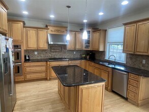 15 W Penn St in Long Beach, NY - Building Photo - Building Photo