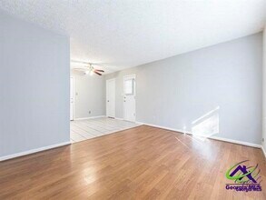 245 Lake Joy Rd in Perry, GA - Building Photo - Building Photo