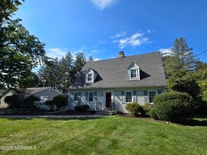77 Dutch Lane Rd in Freehold, NJ - Building Photo - Building Photo