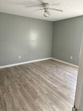 25 Magnolia Dr in Stanton, KY - Foto de edificio - Building Photo