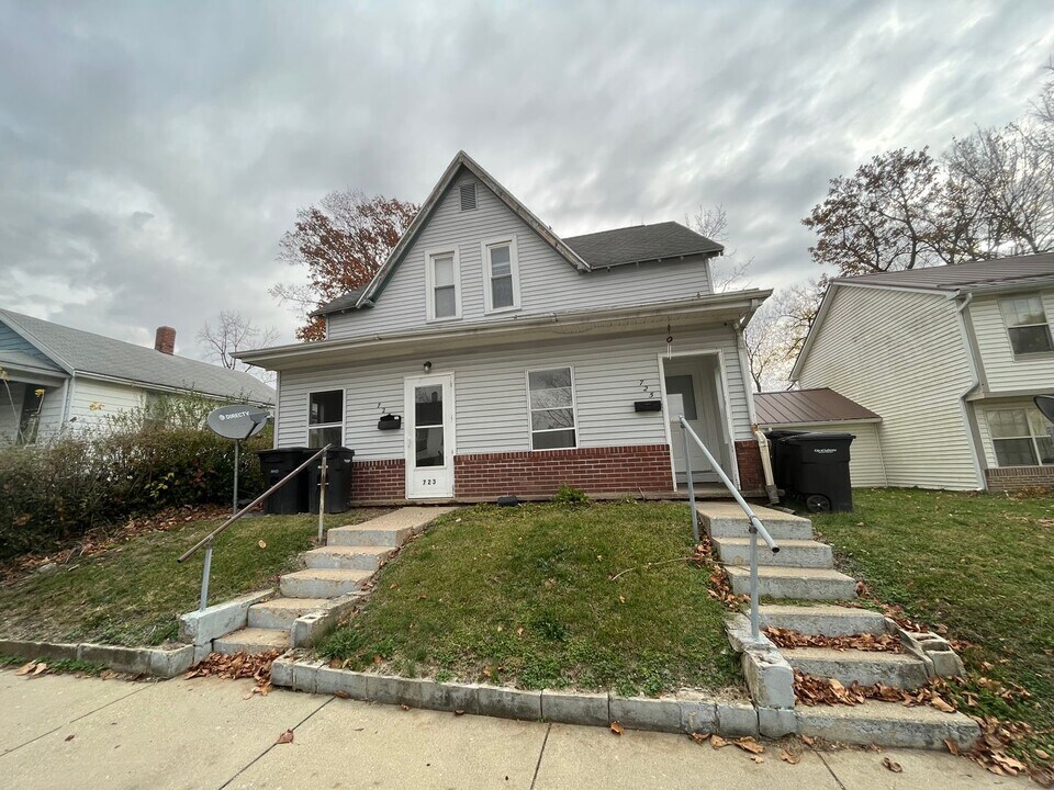 723 S 5th St in Lafayette, IN - Building Photo