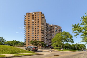 Prospect Towers in East Orange, NJ - Building Photo - Primary Photo