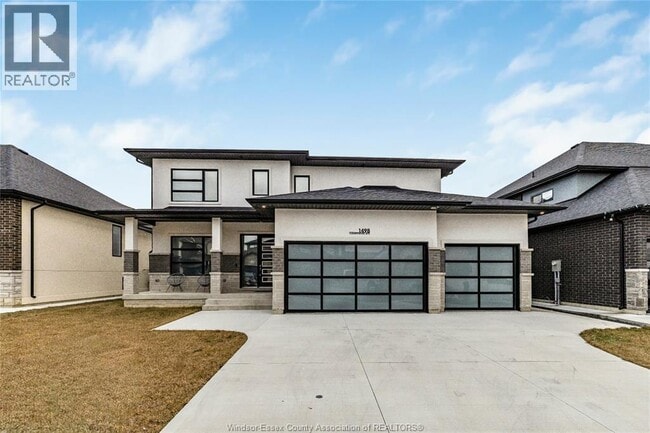 property at 1498 Clearwater Ave