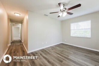 1018 Garnet Ave in Lehigh Acres, FL - Building Photo - Building Photo