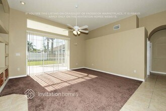 18421 Eastwyck Dr in Tampa, FL - Building Photo - Building Photo