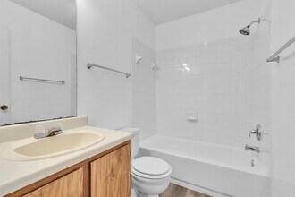 4627 Hickorygate Dr in Spring, TX - Building Photo - Building Photo