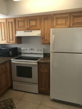 1900 Brittany Dr-Unit -12 in Melbourne, FL - Building Photo - Building Photo