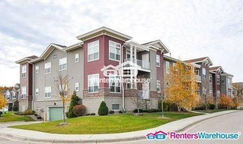 9630 Independence Cir in Chanhassen, MN - Foto de edificio - Building Photo