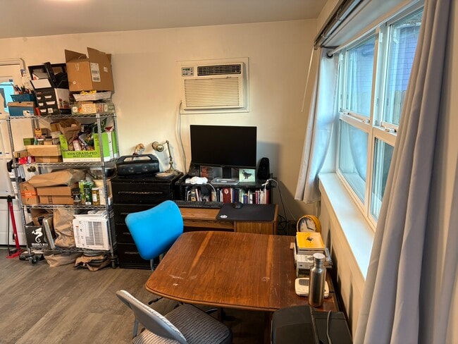 955 Aspen St, Unit Rear in Chico, CA - Building Photo - Building Photo