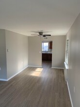 53 Greenwich Ave in Manchester Township, NJ - Foto de edificio - Building Photo