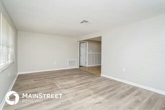 3551 Bedford St in New Port Richey, FL - Building Photo - Building Photo