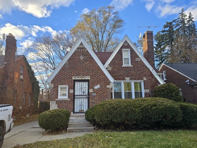 property at 11381 Whitehill St