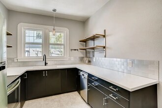 1232-1238-1238 SE Salmon St in Portland, OR - Building Photo - Building Photo