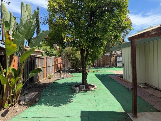 property at 10670 Minette Dr