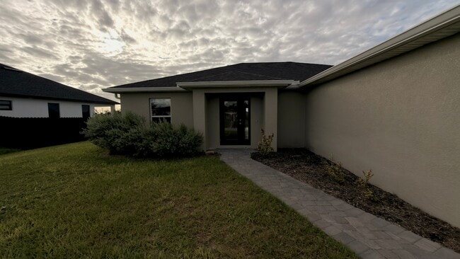 2920 NW 4th Pl in Cape Coral, FL - Building Photo - Building Photo