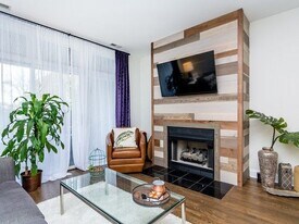 1151 W Washington Blvd, Unit 102 in Chicago, IL - Building Photo