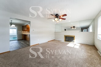 132 Autumn Dr in Butler, PA - Building Photo - Building Photo