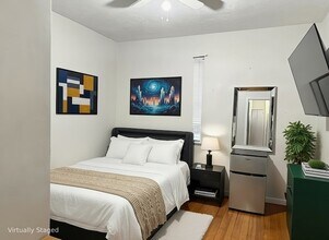 139 London St, Unit 3 in Boston, MA - Building Photo - Building Photo