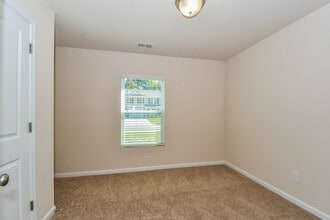 2055 Barnhart Dr in Sumter, SC - Building Photo - Building Photo