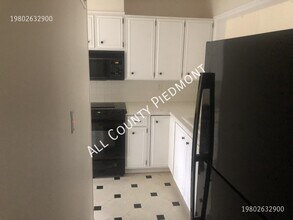 43 Old Post Rd in Clover, SC - Building Photo - Building Photo