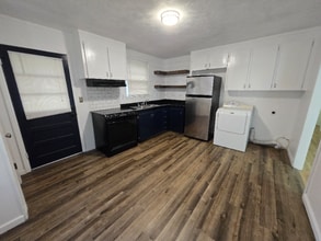 245 Crawford Cir in Spartanburg, SC - Building Photo - Building Photo