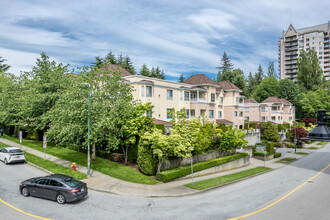 Brookside Manor in Coquitlam, BC - Building Photo - Building Photo