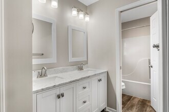 194 Clyde Ave, Unit 194 in Angola, IN - Building Photo - Building Photo