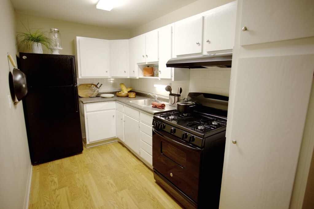 Wilson Plaza Columbus, OH Apartments