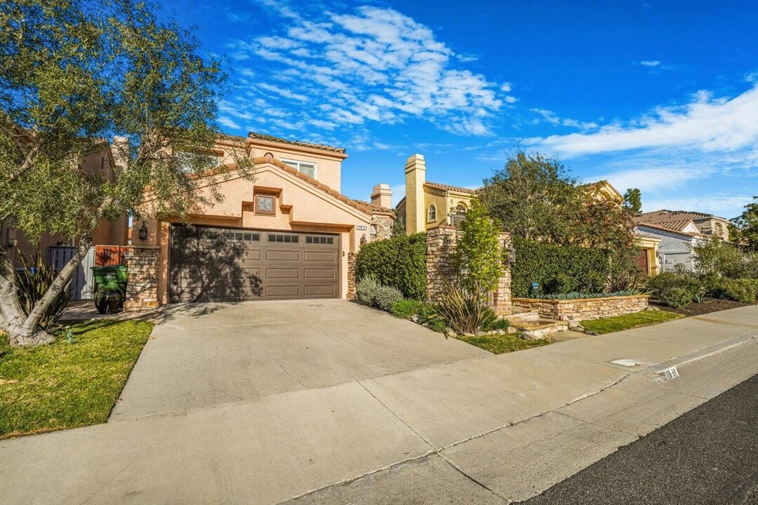 3939 Poppyseed Pl in Calabasas, CA - Building Photo