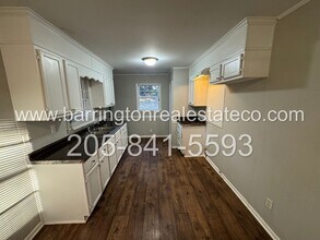 1365 5th Pl NW in Center Point, AL - Foto de edificio - Building Photo